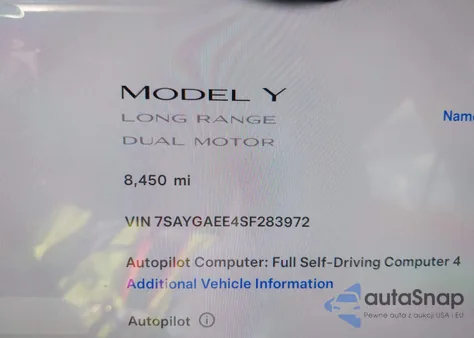2025 Tesla Model Y Long Range Dual Motor All-Wheel Drive z USA, uszkodzony, nr VIN 7SAYGAEE4SF283972